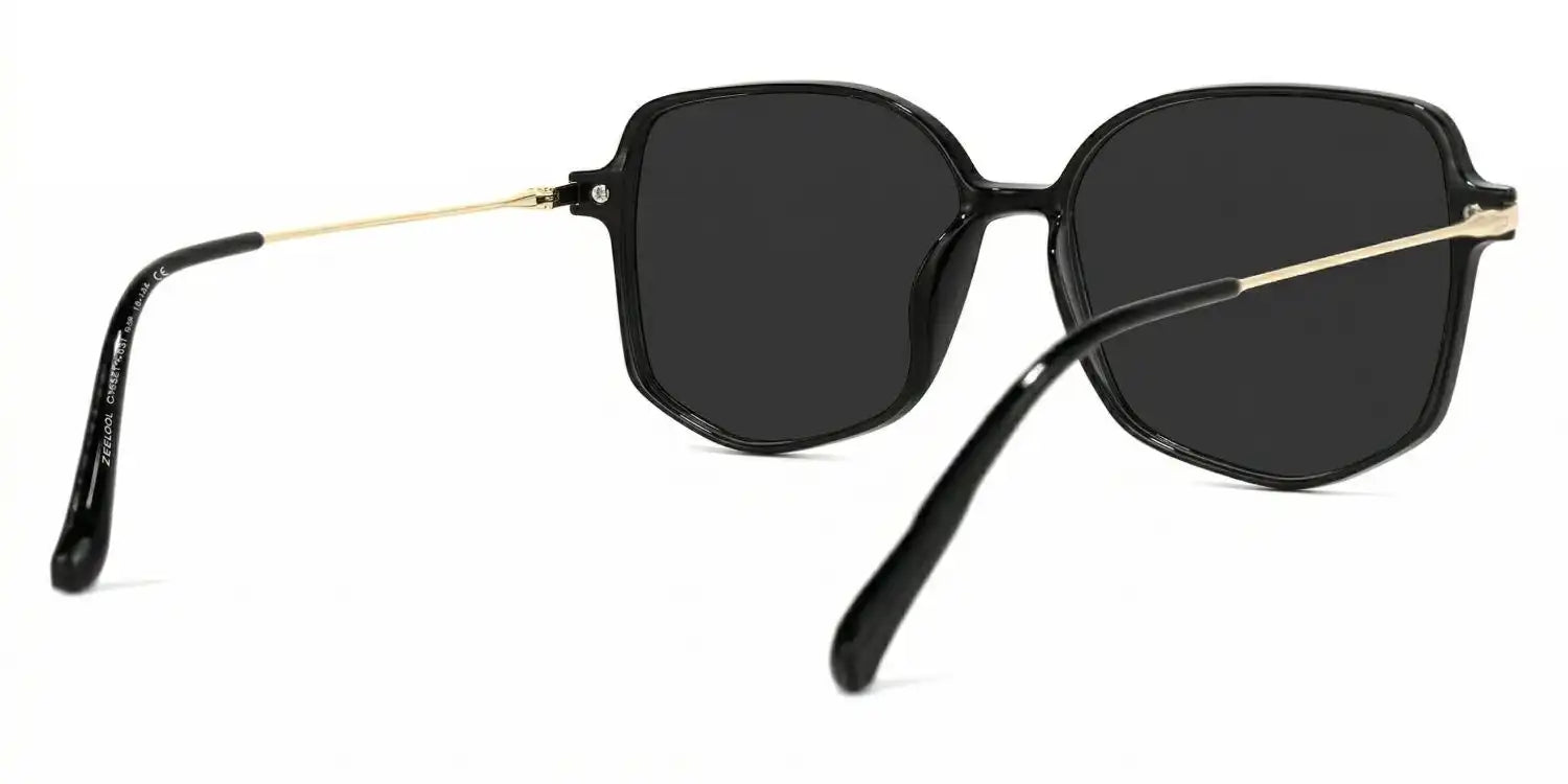 zeeloolstore.com